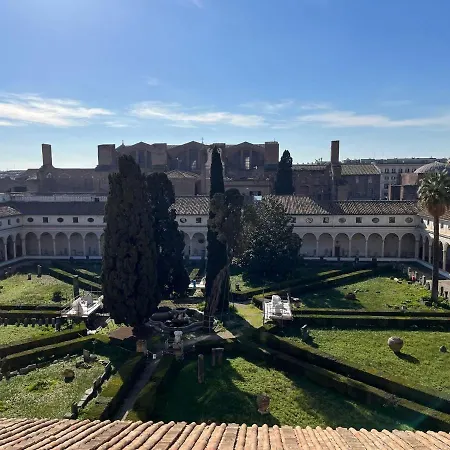 Guest house X2 Con Magnifica Vista Sul Chiostro Di Michelangelo E Le Terme Di Diocleziano Rome