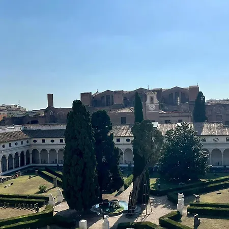 게스트하우스 X2 Con Magnifica Vista Sul Chiostro Di Michelangelo E Le Terme Di Diocleziano