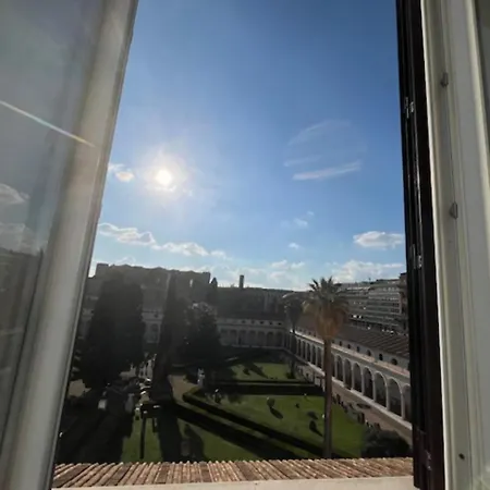 게스트하우스 X2 Con Magnifica Vista Sul Chiostro Di Michelangelo E Le Terme Di Diocleziano *